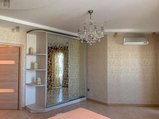 Апартаменты Spacious flat in Al-Farabi avenue with big rooms Алматы Апартаменты с 3 спальнями-43