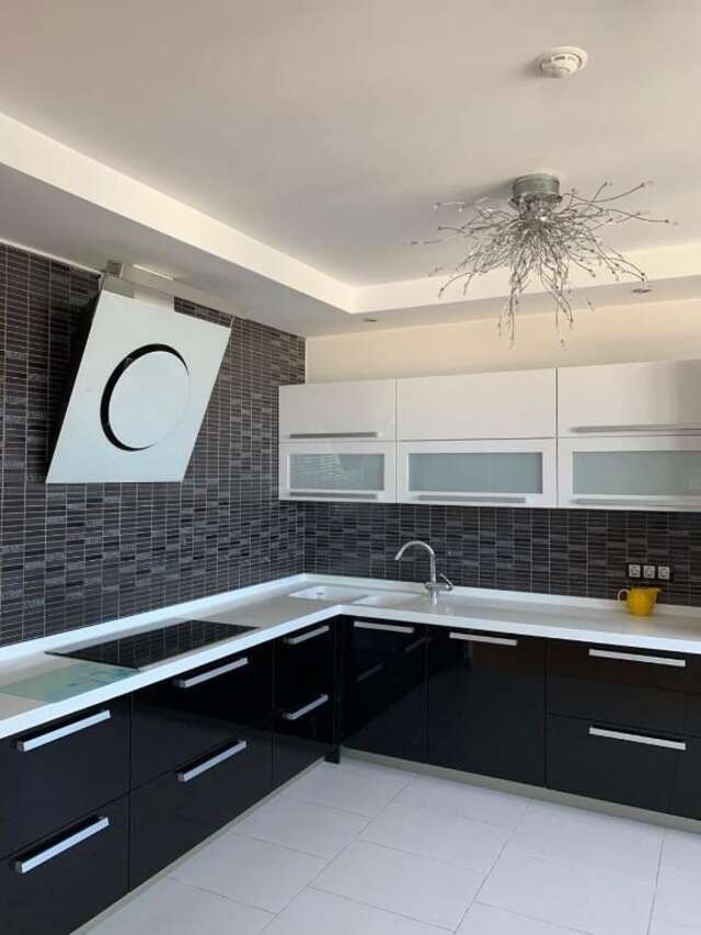 Апартаменты Spacious flat in Al-Farabi avenue with big rooms Алматы-35